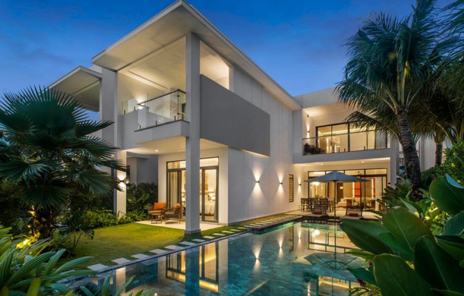 Beachfront Three Bedroom Pool Villa