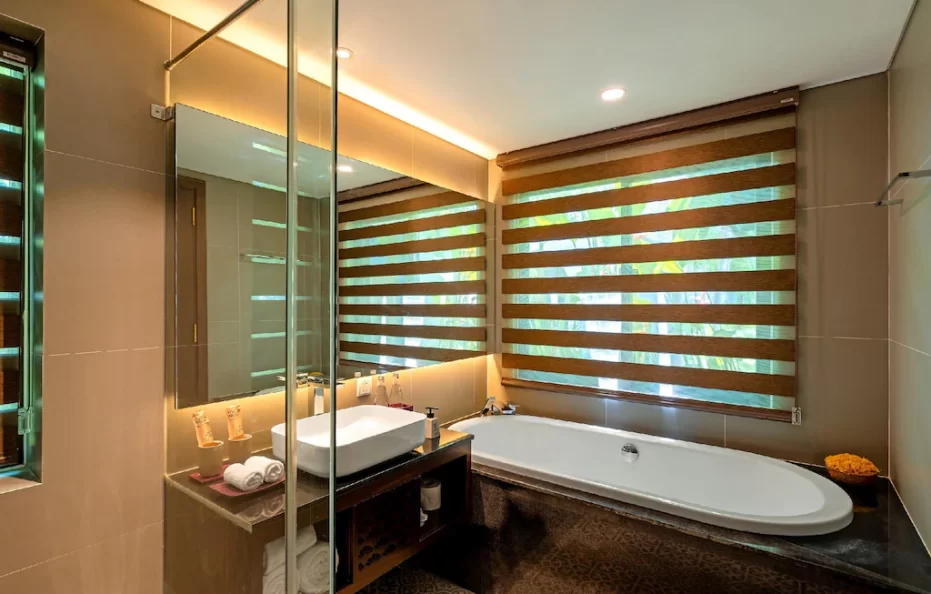 Junior Suite with Loft & Pool View