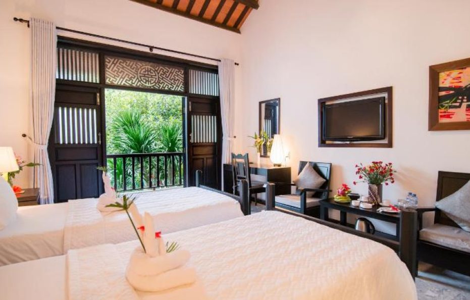 Deluxe Room with Pool & Garden View