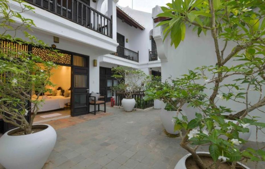 Family Superior Connecting Room