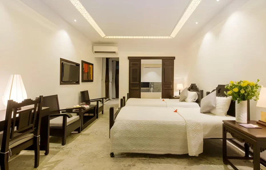 Family Superior Connecting Room