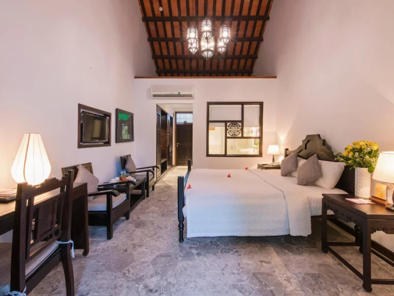 Deluxe Room with Pool & Garden View