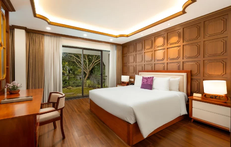 Saga Signature with Private Garden