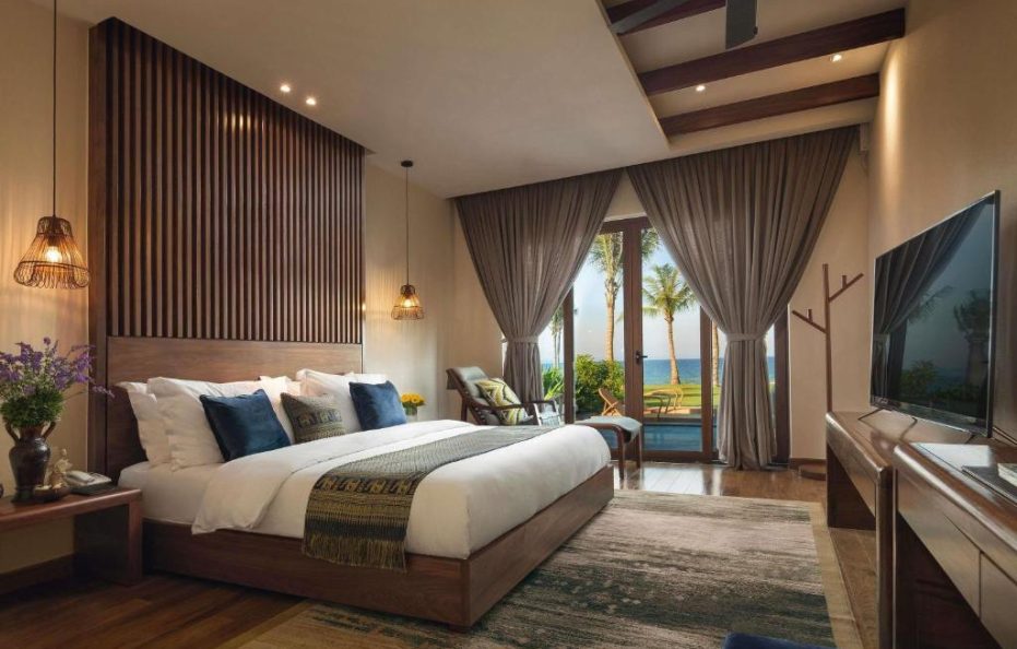 Seaview 3-Bedroom Pool Villa