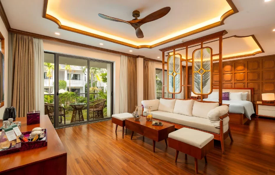 Saga Signature with Private Garden