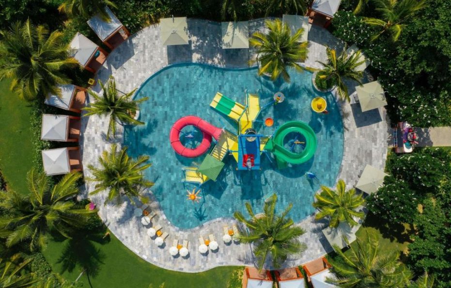 Seaview Interconnected Studio Twin