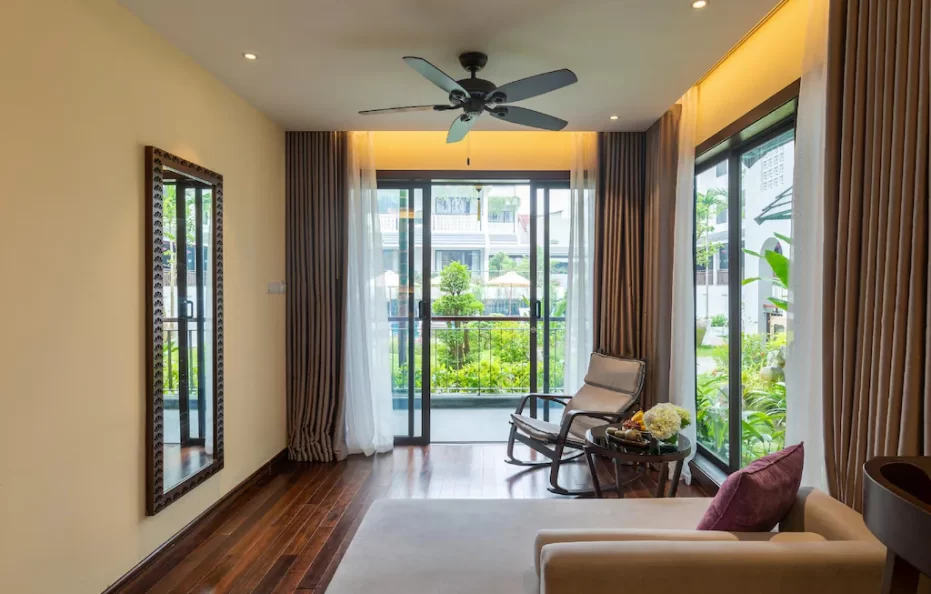 Junior Suite with Loft & Pool View