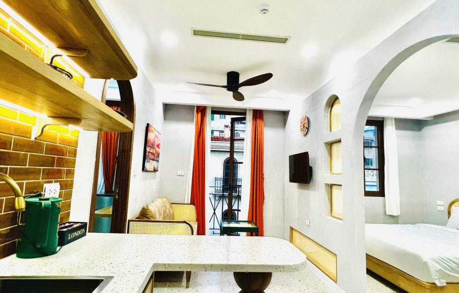 Family Room City View