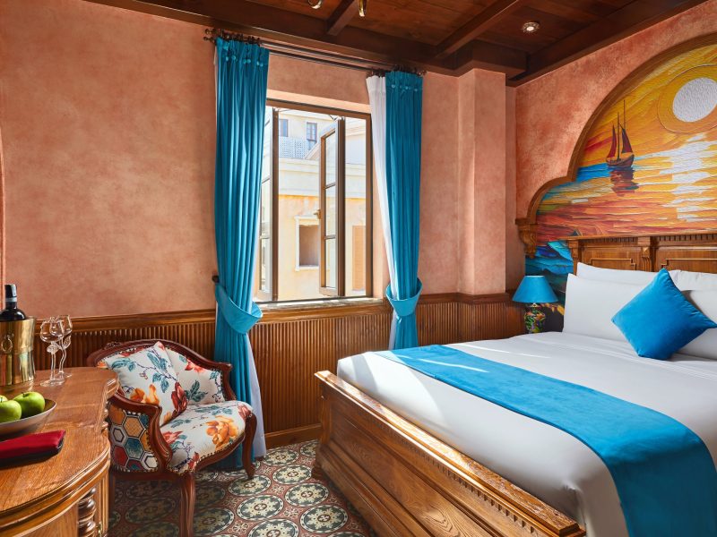 Caeli Amoris, City View, 1 Queen Bed with Window