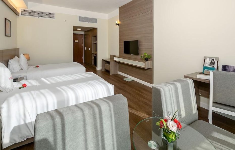 Superior City View Twin