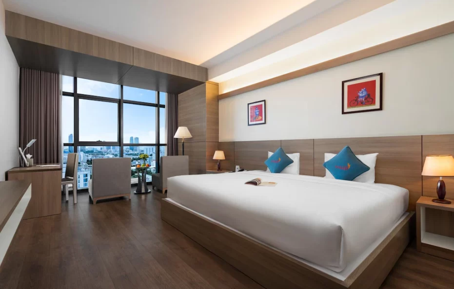 Deluxe City View Double Room