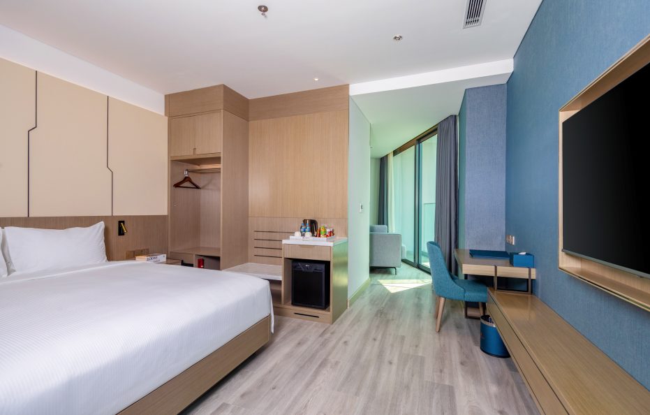 Studio Partial Sea View