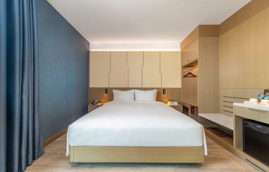 Studio Partial Sea View