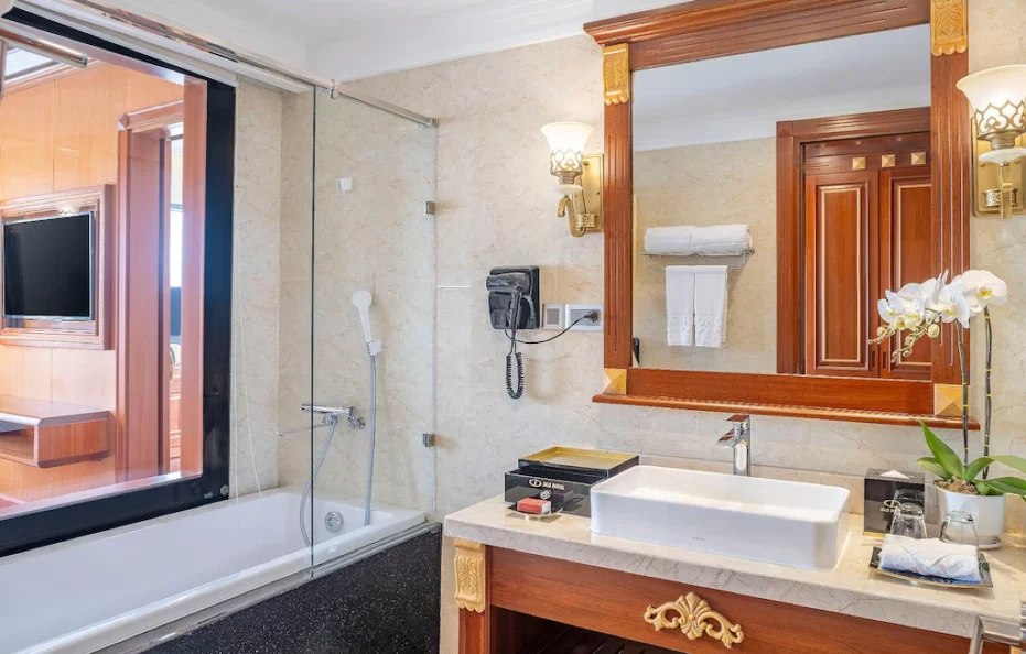 Junior Suite Ocean Front