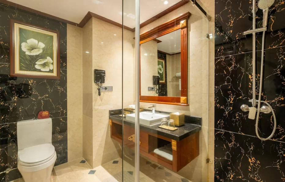 Deluxe Twin Partial Ocean View