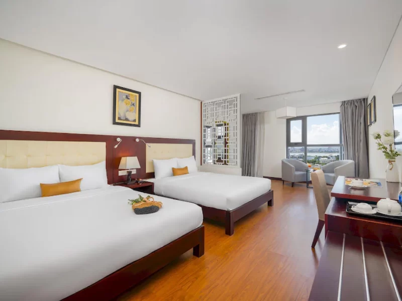 Deluxe Triple Room with Ocean & City View