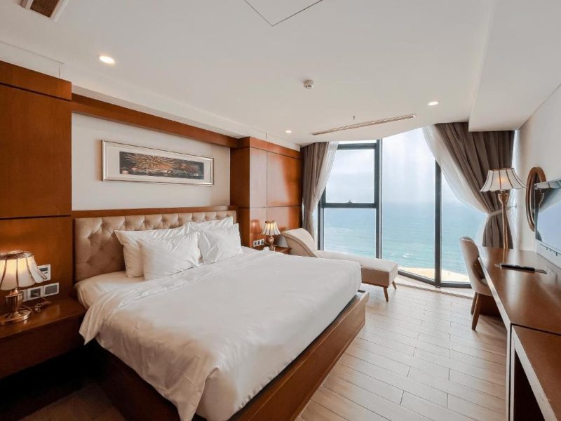 Seafront Two Bedroom Apartment