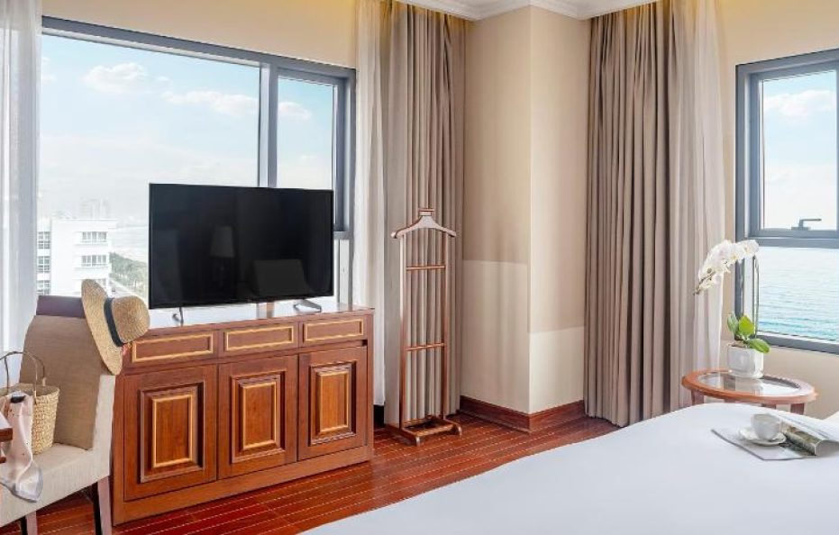 Junior Suite Ocean Front