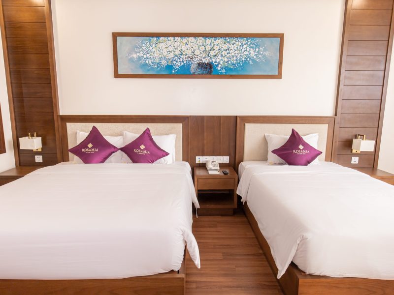 Grand Partial Ocean View Triple