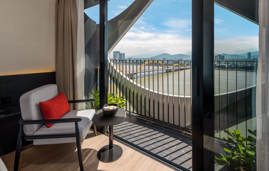 King Room River Front