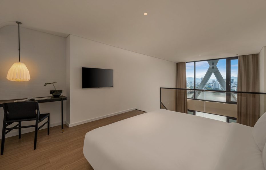 Duplex River Front Signature