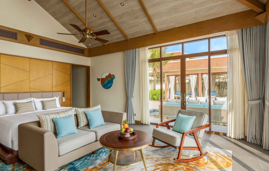 Five Bedroom Beachfront Pool Villa