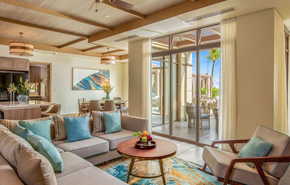 Five Bedroom Beachfront Pool Villa