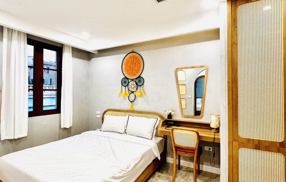 Family Room City View