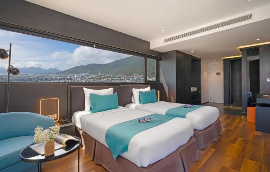 Deluxe Twin/ Double City view