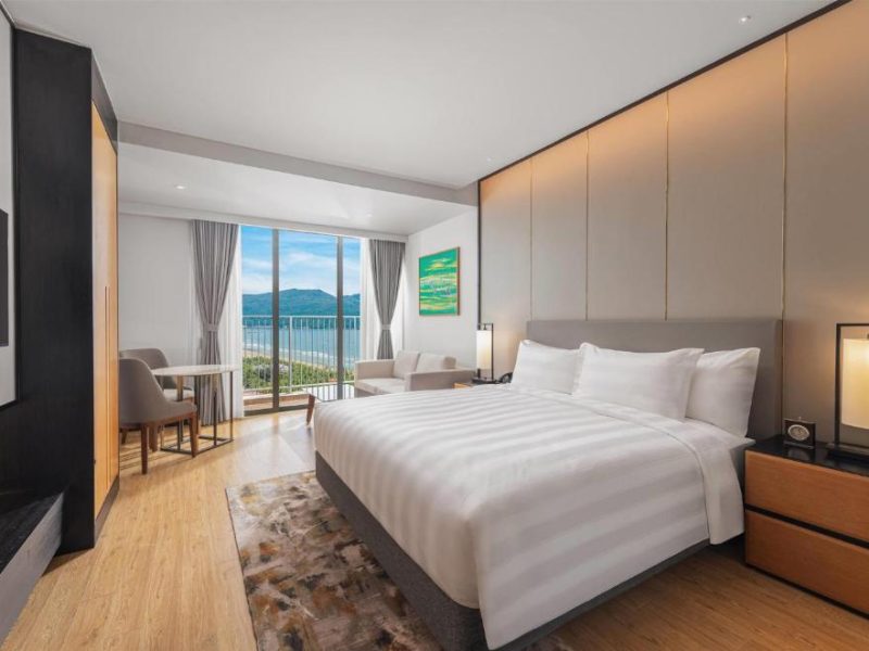 1BR Deluxe Family Suite Partial Ocean View