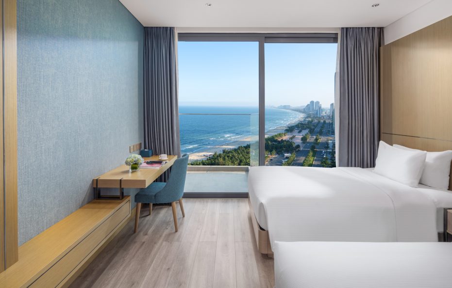 Triple Room Partial Sea View