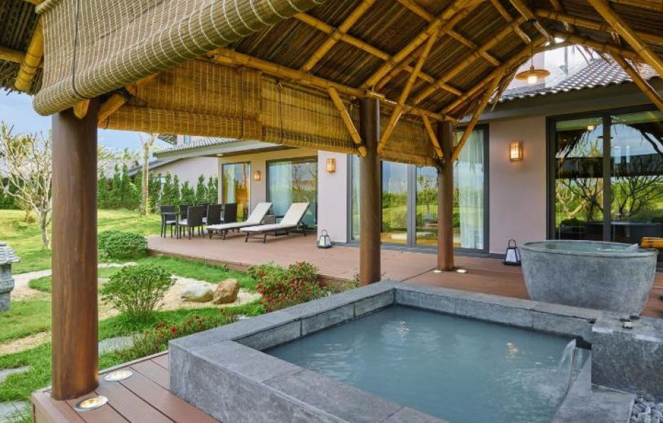 One-Bedroom Villa with Private Onsen