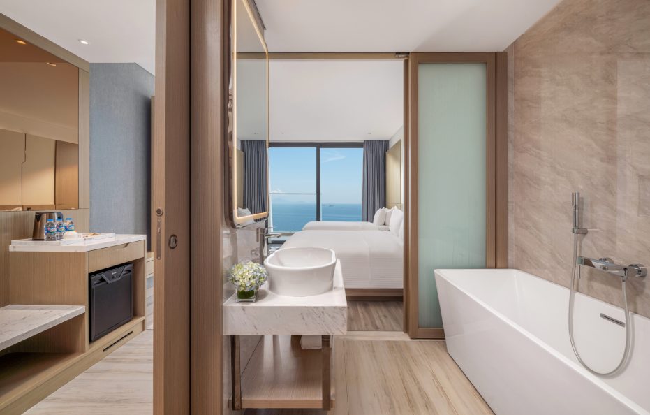 Triple Room Partial Sea View