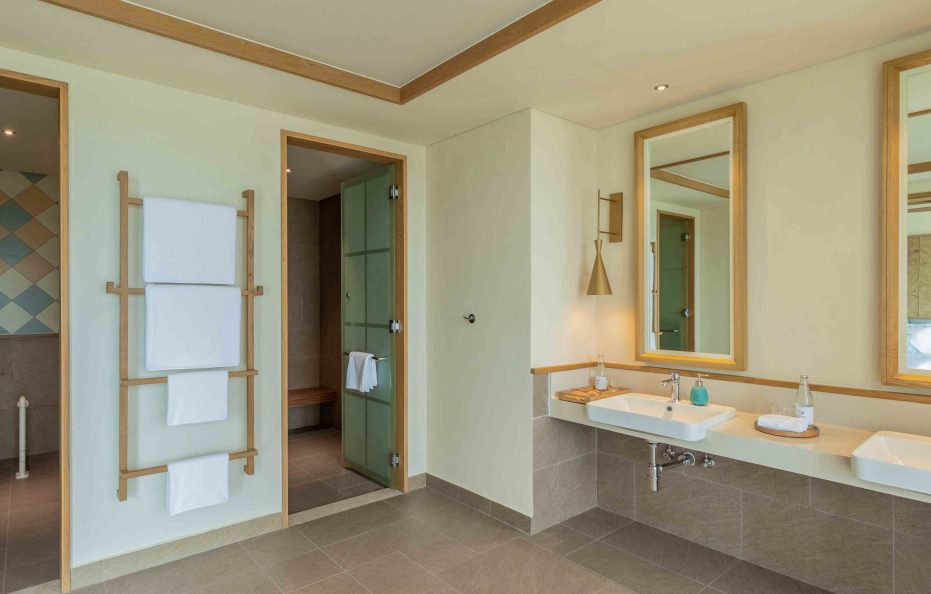 Golf View Suite (Have Accessible room)