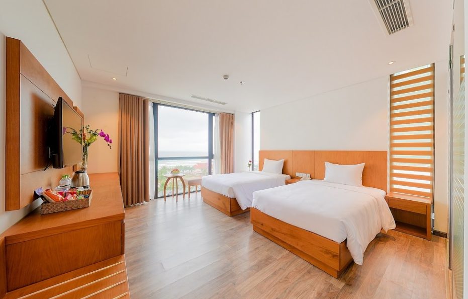 Deluxe Ocean Twin Room