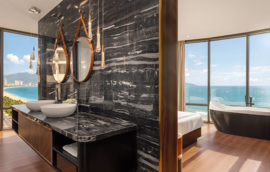 Executive Suite Beachfront