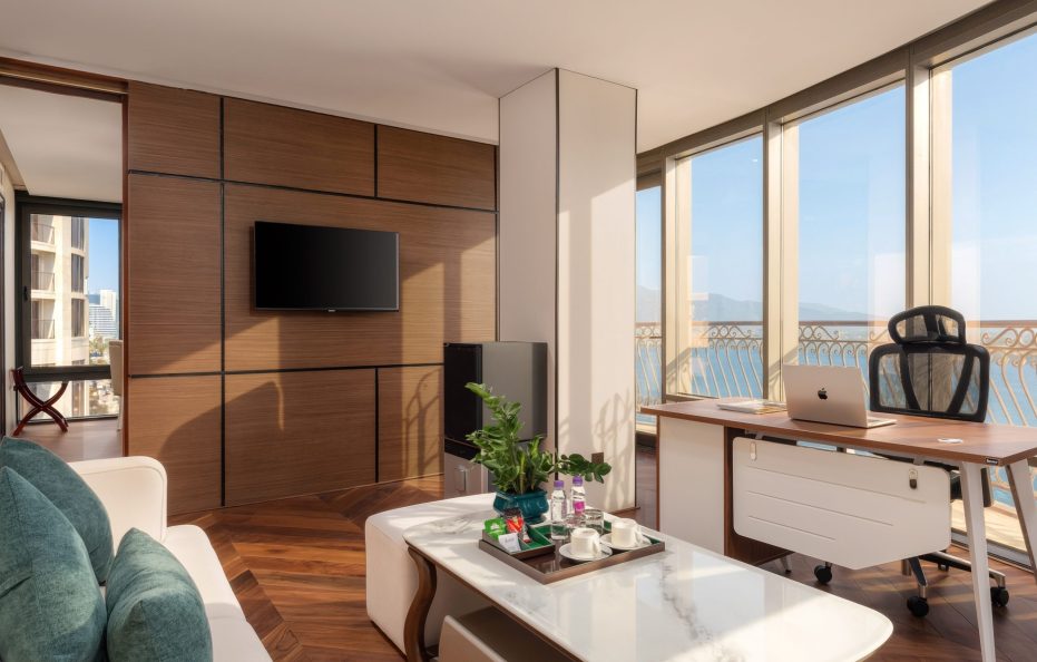President Suite Beachfront