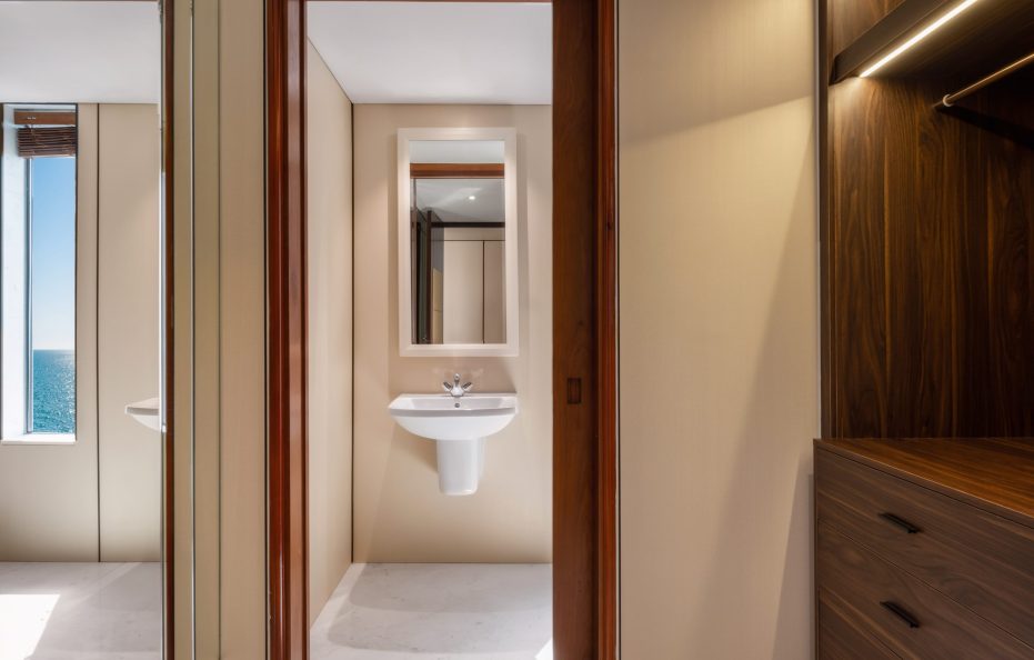 President Suite Beachfront