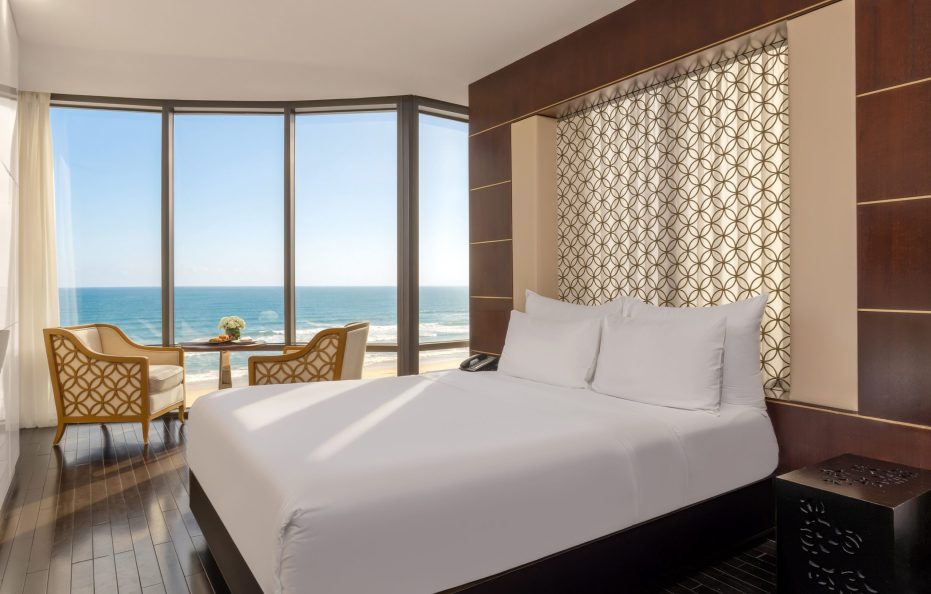 Junior Suite Beachfront