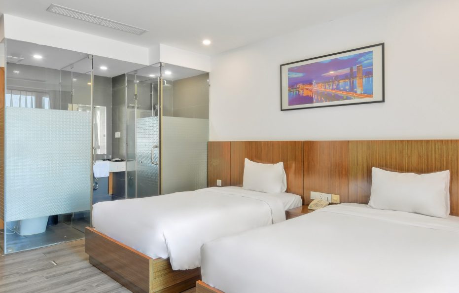 Deluxe Twin Room with windown