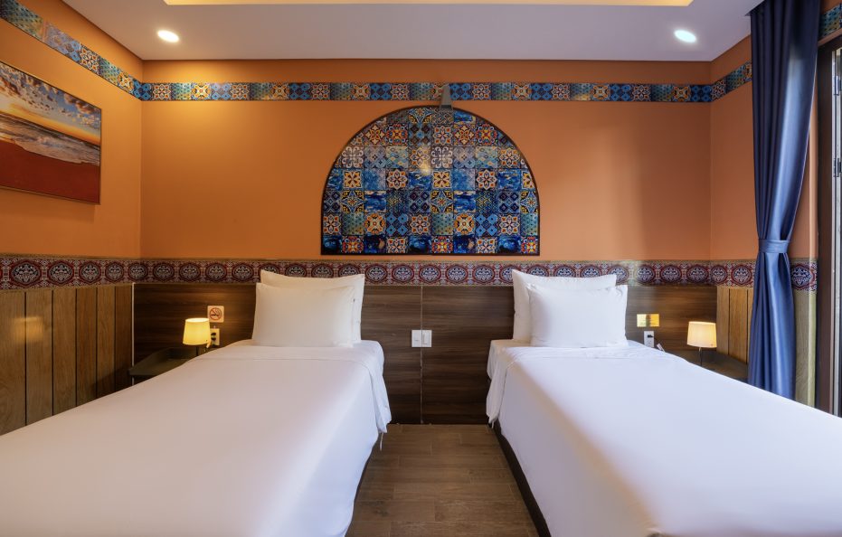 Duo Lusso, City View, 2 Twin Beds with Window