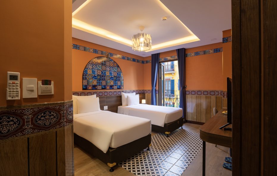 Duo Lusso, City View, 2 Twin Beds with Window