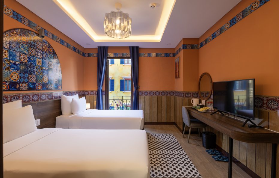 Duo Lusso, City View, 2 Twin Beds with Window