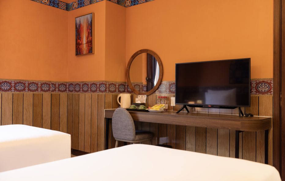 Duo Lusso, City View, 2 Twin Beds with Window