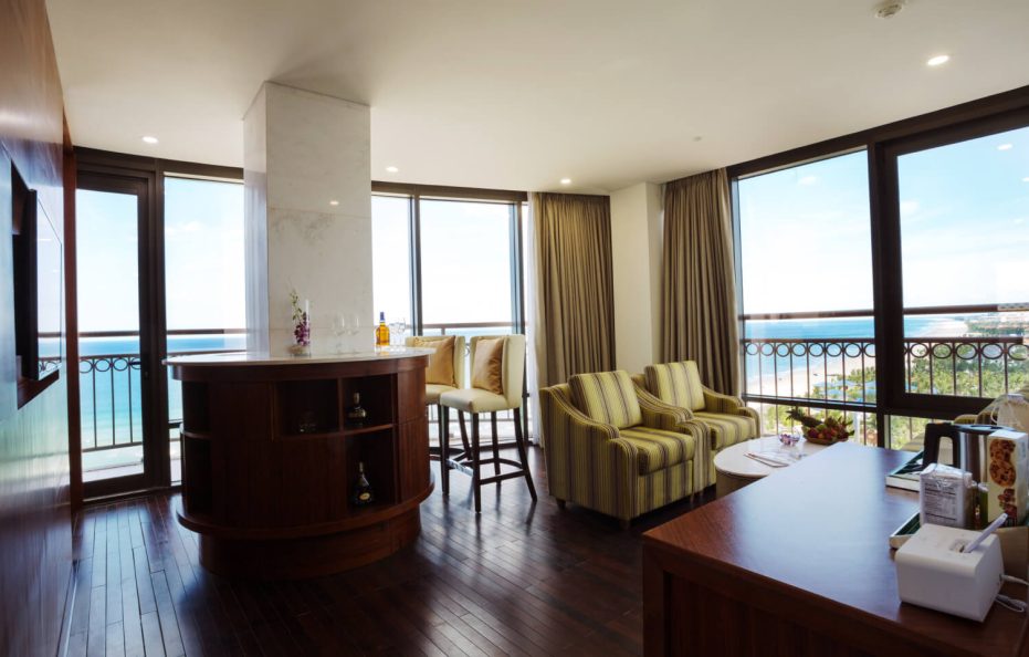 Executive Suite Beachfront