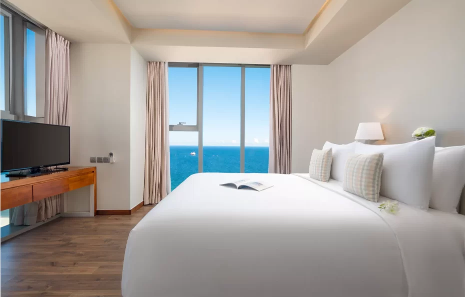 Highlight Plus Ocean Front with Balcony