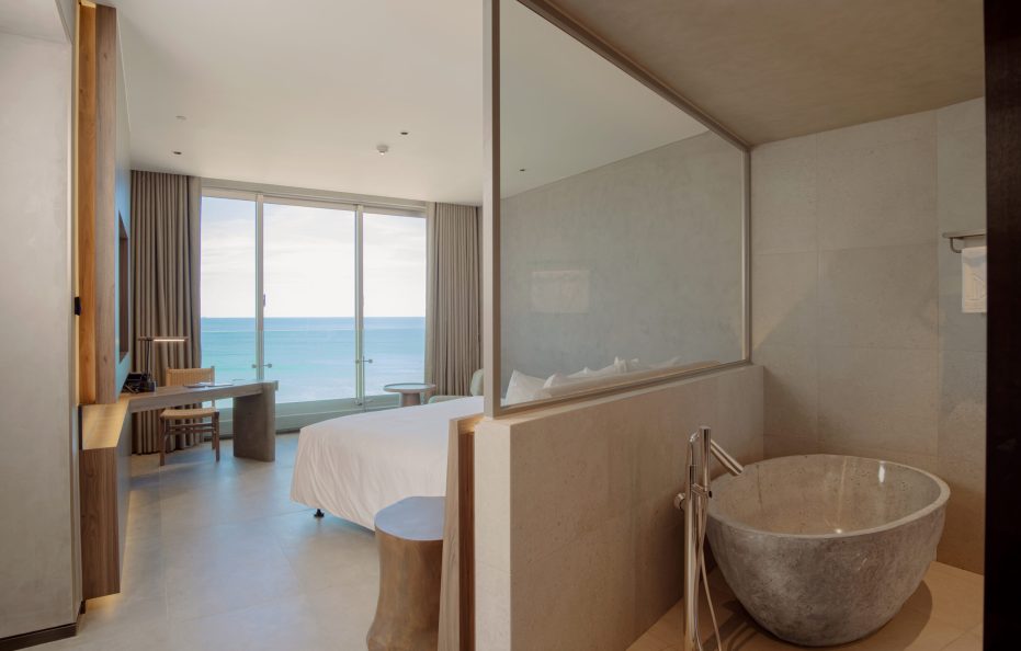 Junior Rustic Elegance Suite