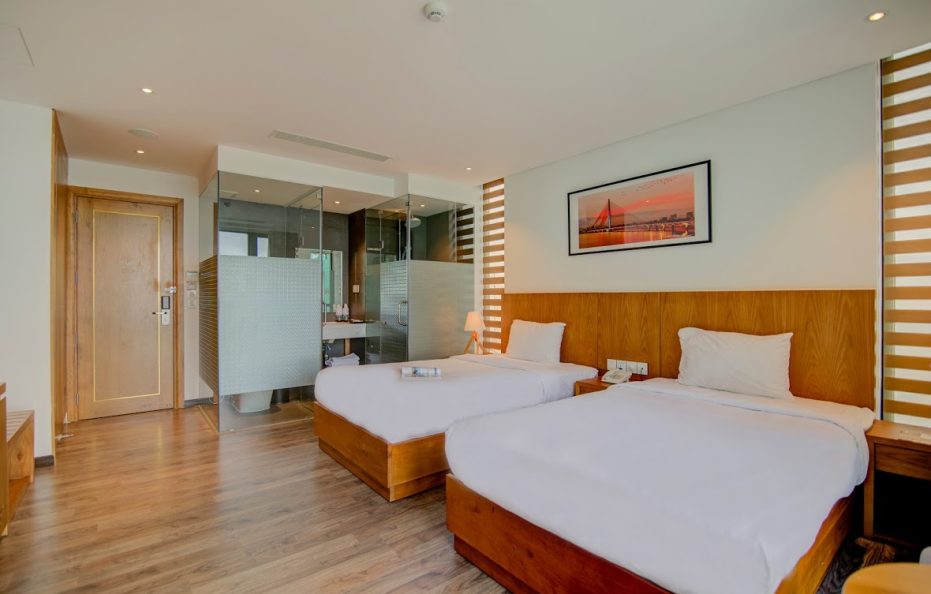 Deluxe Ocean Twin Room