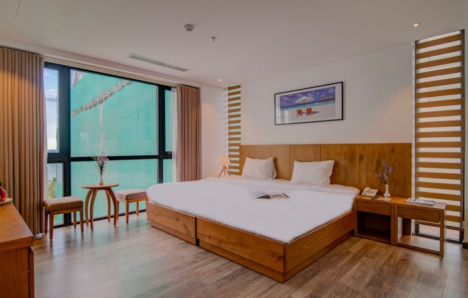 Deluxe Ocean Twin Room