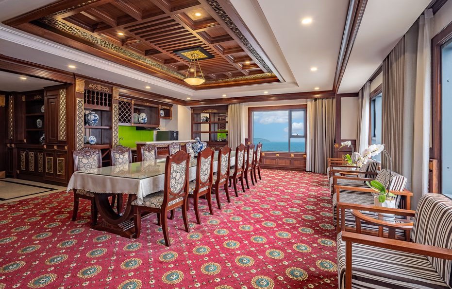 Ocean President Suite